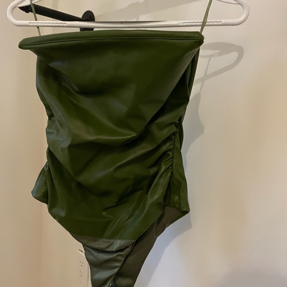 Faux Leather Bodysuit Zara - Picture 1 of 3